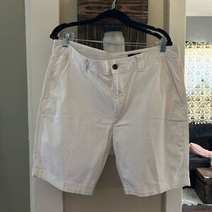 St John’s bay white chino short